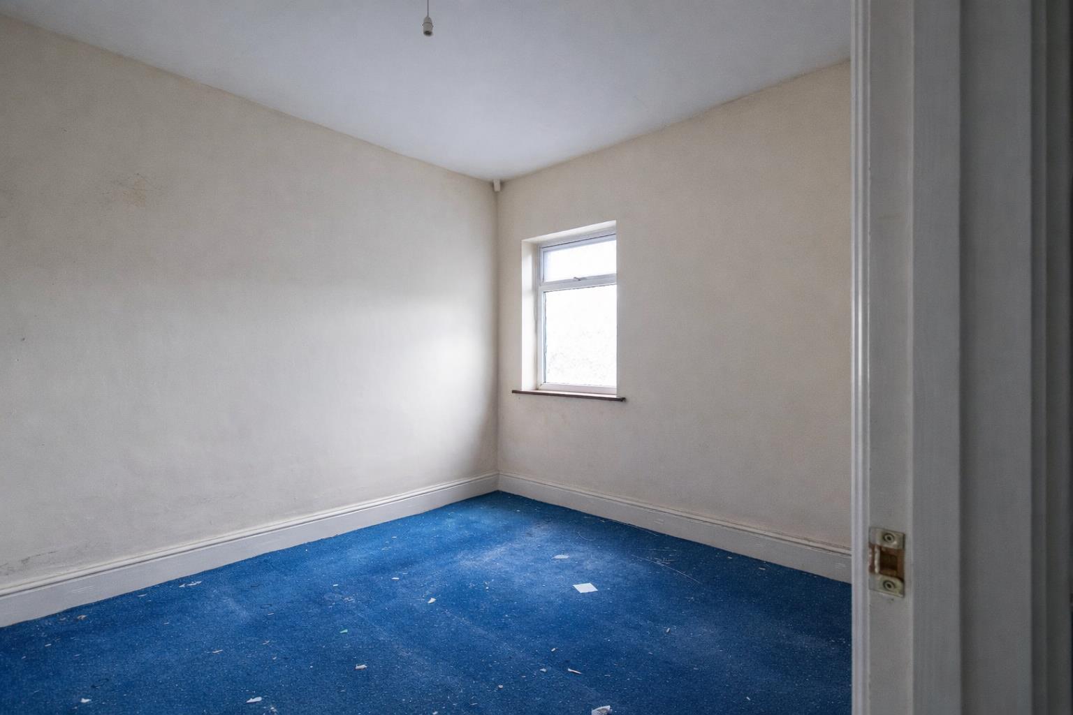 Southmead Road, Westbury-On-Trym, Bristol — photograph 4